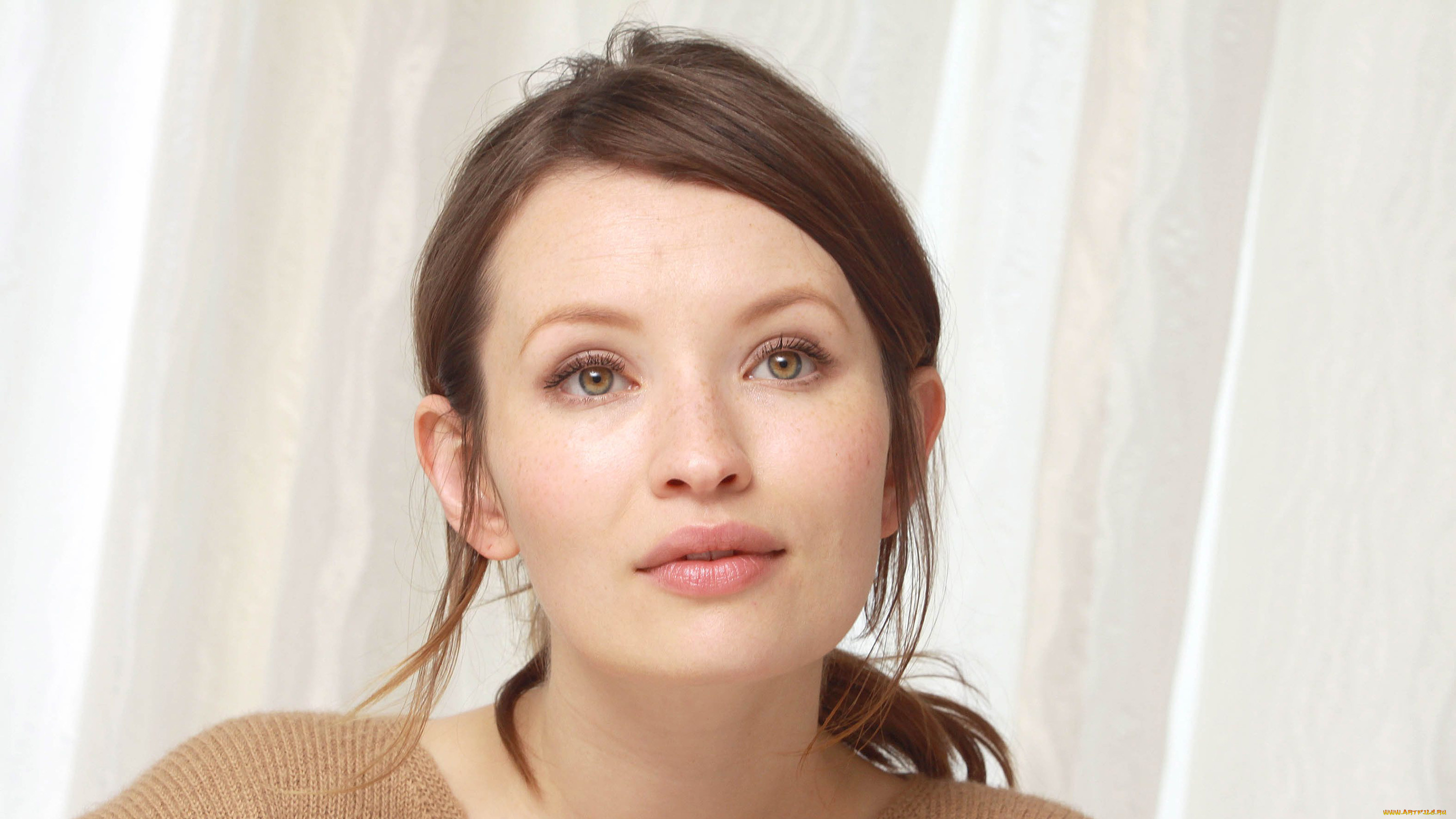 , emily browning, emily, browning